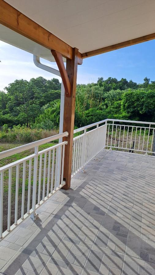 Apartament La Kay Fyfy Saint-Pierre Zewnętrze zdjęcie