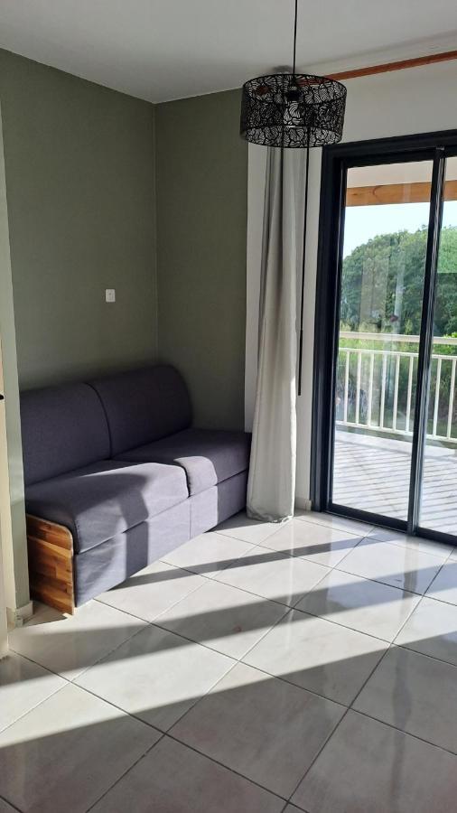 Apartament La Kay Fyfy Saint-Pierre Zewnętrze zdjęcie
